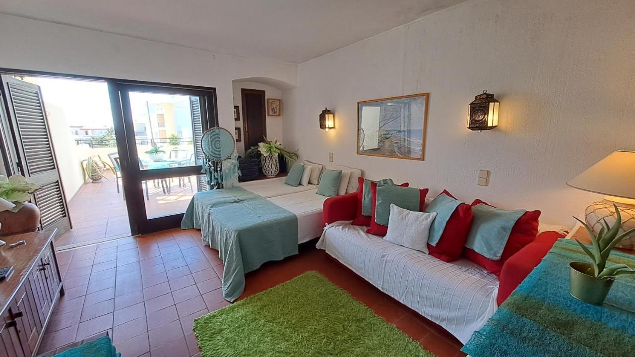 Albufeira Tradicional Beach Apartment Екстериор снимка